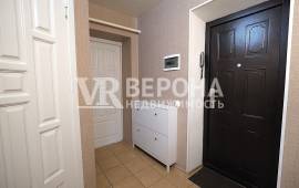 2-� ��������, 44.00 ��.�., 1/5 ��., ������������, ����������� ��.