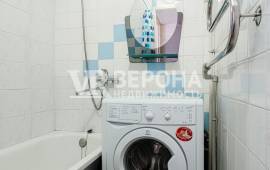 2-� ��������, 44.00 ��.�., 5/5 ��., ��������, ��. ���������� �������� ��.