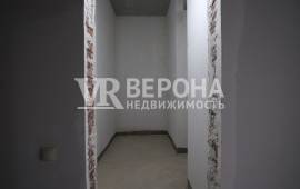 3-� ��������, 107.00 ��.�., 5/15 ��., ������������, ��. 40-����� ������ ��.
