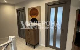 ���, 143.00 ��.�., �� ������� 3.10 �����, ������������, ������ ��.