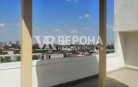 4-� ��������, 238.00 ��.�., 9/9 ��., �����������, ��. ������ ��.