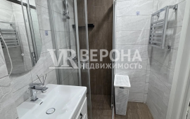 2-� ��������, 44.00 ��.�., 2/9 ��., ��������, ��. �������� ��.