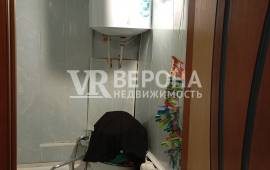 ����� ����, 37.00 ��.�., �� ������� 10.00 �����, �����������, ��. ������ �.�. ��