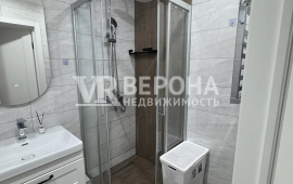 2-� ��������, 44.00 ��.�., 2/9 ��., ��������, ��. �������� ��.