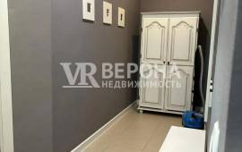 1-� ��������, 45.00 ��.�., 14/17 ��., ������������, ����� 40-����� ������ ��.