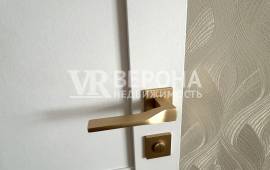 5-� ��������, 137.00 ��.�., 2/10 ��., ��������, �������� ��������