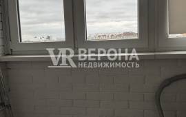 1-� ��������, 39.00 ��.�., 12/18 ��., �����������, ��. ������� �������� ��.