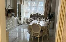 2-� ��������, 67.00 ��.�., 2/22 ��., �����������, ������������ ��.