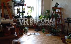 3-� ��������, 110.00 ��.�., 1/4 ��., �����������, 1-� ��. ������� ������
